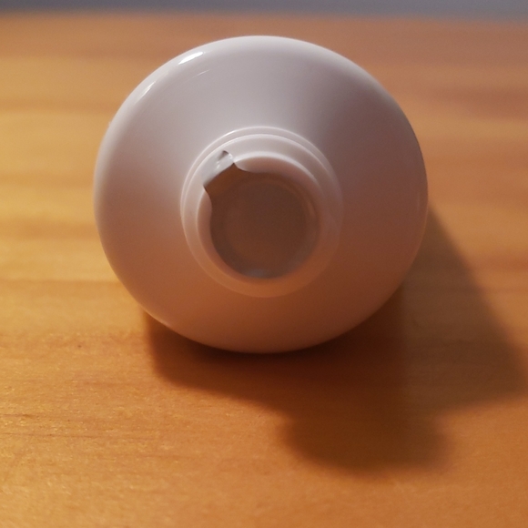 Lumens Nordic-C Pure Glow Cleaning Balm VEGAN 15ml - Picture 3 of 3